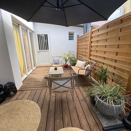Le Plumeria - T1 Avec Un Spa Privatif Saint-Denis Esterno foto