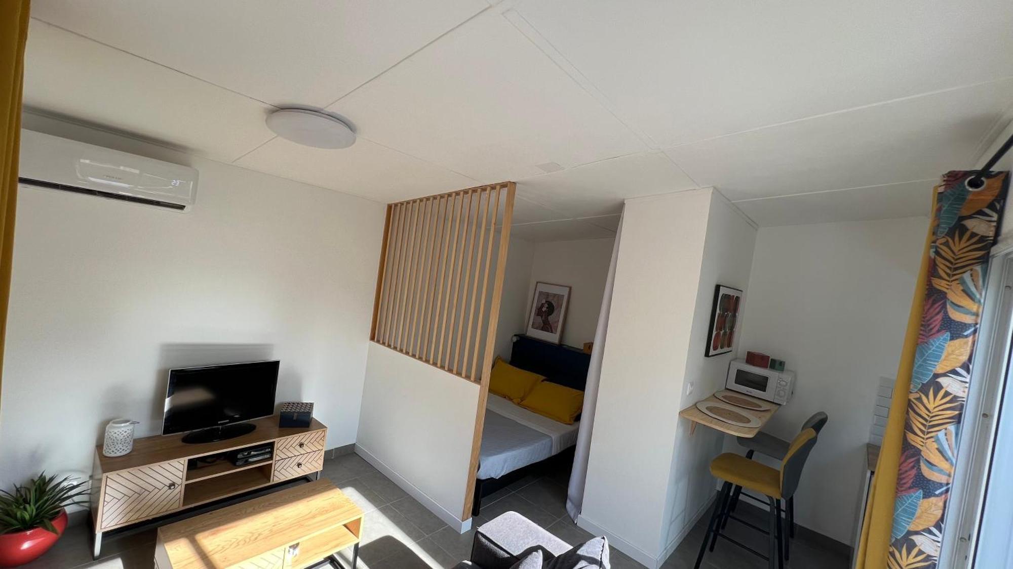 Le Plumeria - T1 Avec Un Spa Privatif Saint-Denis Esterno foto